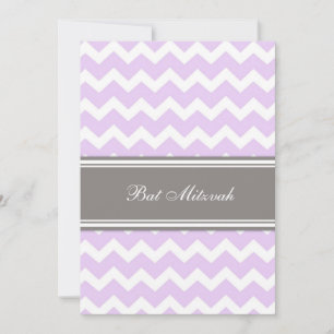 Invitaciones a Lilac Grey Chevron Bat Mitzvah