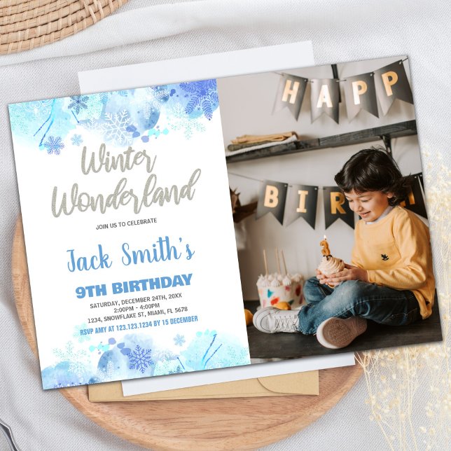 Invitaciones a Winter Wonderland Foto de Nieve Azu (Winter Wonderland Invitations Blue Snow Photo)