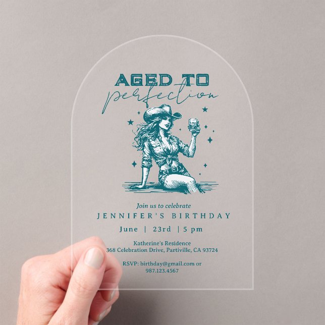 Invitaciones Acrílicas Aged to Perfection Cowgirl Blue Birthday Party (Insitu (portátil))