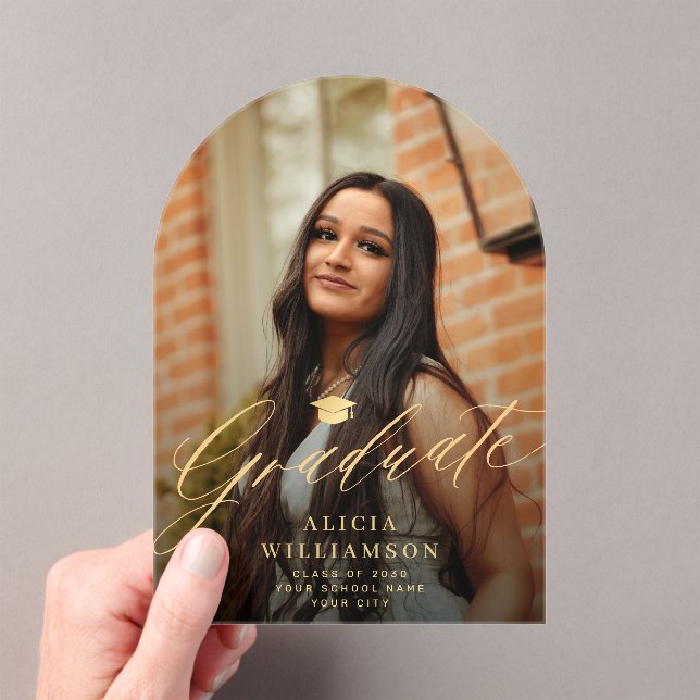 Invitaciones Acrílicas Arch photo gold script graduation announcement (Insitu (portátil))