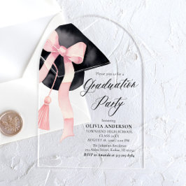 Invitaciones Acrílicas Arco de cierre de graduación de Bow rosado moderno