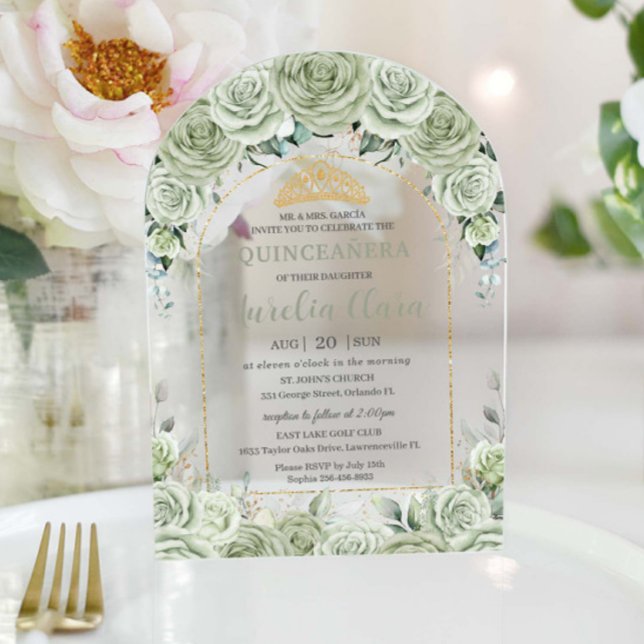 Invitaciones Acrílicas Arco de Oro Moderno Quinceanera Sage Green Floral (beautiful sage green roses floral quinceanera sweet 16 birthday arch acrylic invitation card)