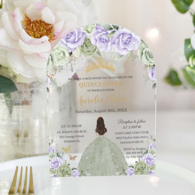 Invitaciones Acrílicas Arco floral Quinceañera Sage Green Purple Lilac (Subido por el creador)