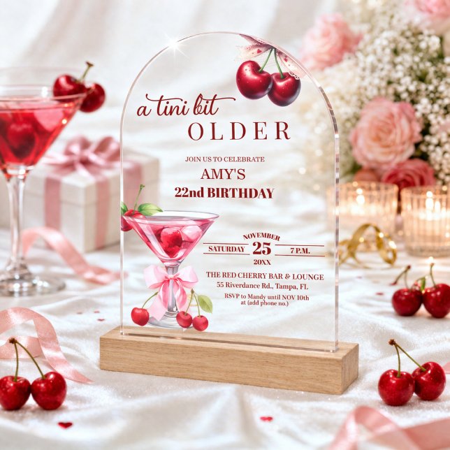 Invitaciones Acrílicas Chic A Tini Bit Mayor Martini de Cumpleaños 22 (Subido por el creador)