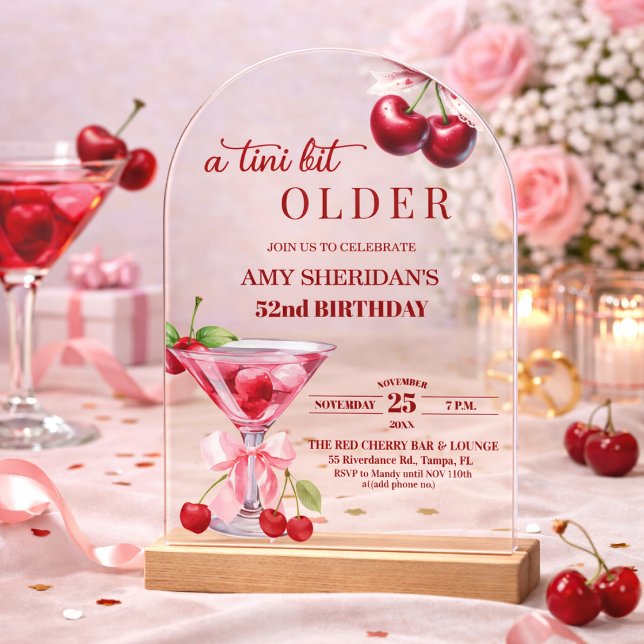 Invitaciones Acrílicas Chic A Tini Bit Mayor Martini de Cumpleaños 52 (Subido por el creador)