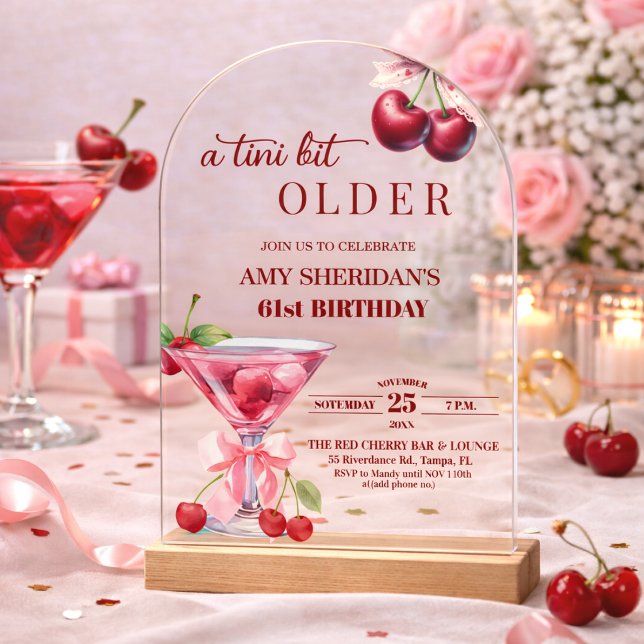 Invitaciones Acrílicas Chic A Tini Bit Mayor Martini de Cumpleaños 61 (Subido por el creador)