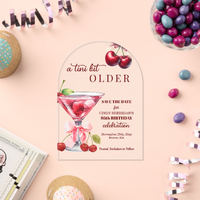 Invitaciones Acrílicas Chic A Tini Bit Older Cherry Martini 95th Birthday (Insitu (Celebración))