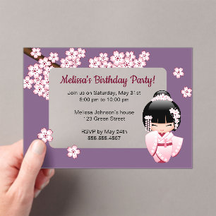 Invitaciones Acrílicas Chica Kokeshi Rosa Ventana Transparente Morado