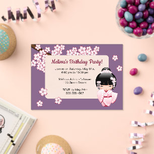 Invitaciones Acrílicas Chica Kokeshi Rosa Ventana Transparente Morado