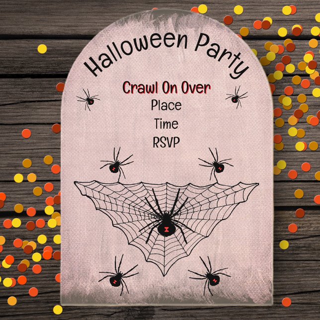 Invitaciones Acrílicas Crepúsculo arañas negras de viudedad Web Red Tinge (Creepy black widow spiders triangular black web on rustic look red tinged Halloween Party invitation)