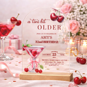 Invitaciones Acrílicas Cumpleaños 32 de Chic A Tini Bit Older Cherry Mart