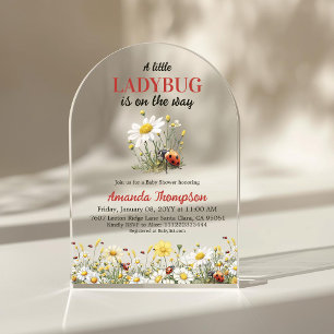 Invitaciones Acrílicas Ducha de bebé Floral Daisy Una pequeña mariquita