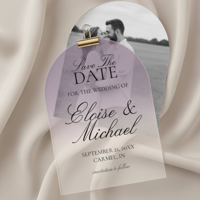 Invitaciones Acrílicas El Elegante Gradiente De Lavanda Script Guarda La  (Invite guests to mark their calendars with this Elegant Script Gradient Wedding Acrylic Invitation!)