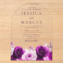 Elegancia Púrpura: Bodas Florales de Rosas Violeta