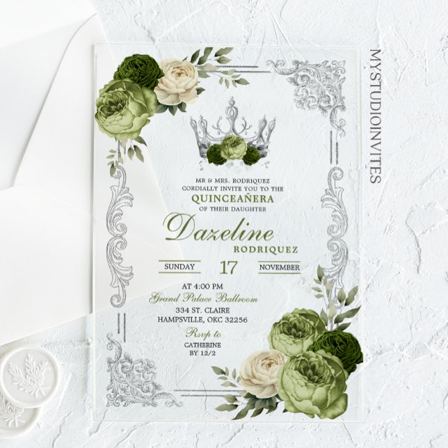 Invitaciones Acrílicas Elegant Sage Green Ivory Crown Quinceanera (Subido por el creador)
