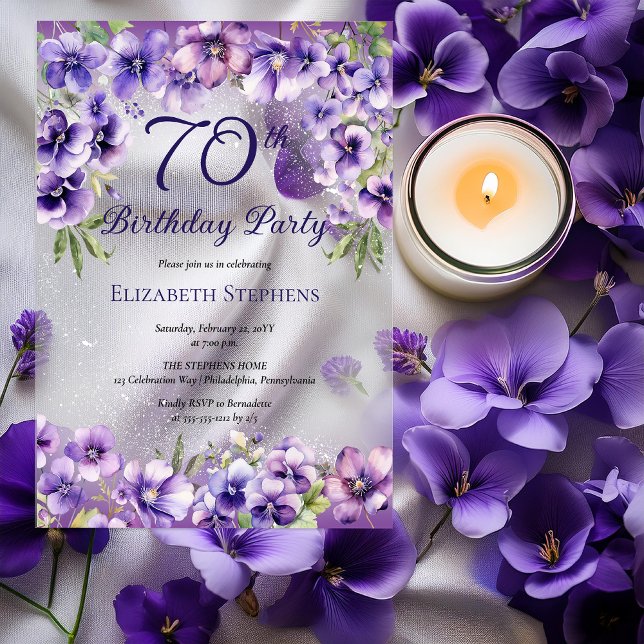 Invitaciones Acrílicas Elegante fiesta de cumpleaños 70 de violetas púrpu (Elegant Purple Violets Floral 70th Birthday Party Acrylic Invitations)