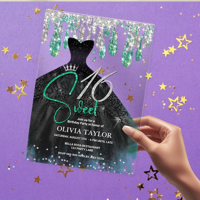 Invitaciones Acrílicas Elegante vestido negro verde dulce 16 monograma (Subido por el creador)