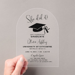 Invitaciones Acrílicas Ella Lo Hizo Graduación De Cap Bow