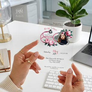 Invitaciones Acrílicas Estetoscopio de Graduación Rosas Rosadas Florales