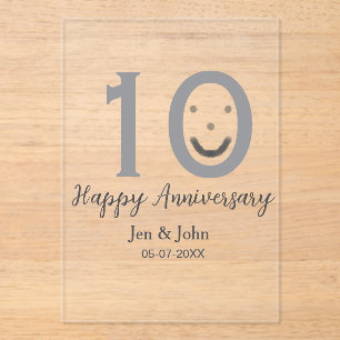 Invitaciones Acrílicas Feliz 10° aniversario fecha gris emoji negrita