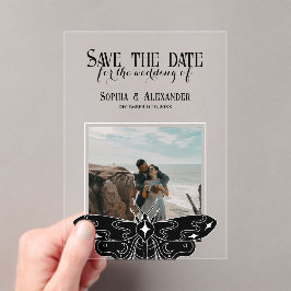 Invitaciones Acrílicas Foto de boda gótica en blanco y negro con ambiente