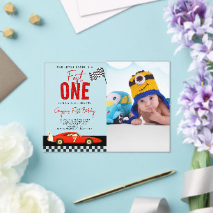 Invitaciones Acrílicas Foto de niño de coche de carreras Fast One para cu