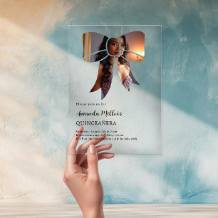 Invitaciones Acrílicas Foto elegante de quinceañera con lazo