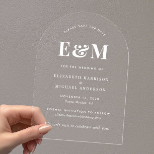 Invitaciones Acrílicas Iniciales de monograma blanco moderno en arco Anun