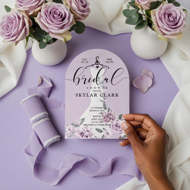 Invitaciones Acrílicas Lavender Florals Vestido Boda blanco Ducha de novi (Lavender Florals White Wedding Dress Bridal Shower Acrylic Invitations)
