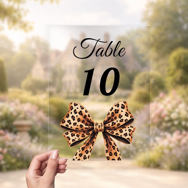 Invitaciones Acrílicas Leopard bow acrylic table number sign (Subido por el creador)