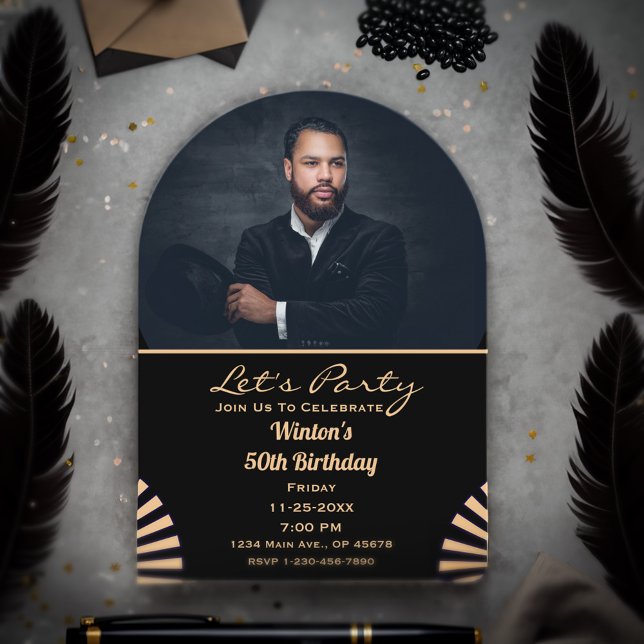 Invitaciones Acrílicas Moderna y elegante foto de cumpleaños oro y Fiesta (Modern Elegant Birthday Photo Gold And Black Party Acrylic Invitations great to send to your guest.)