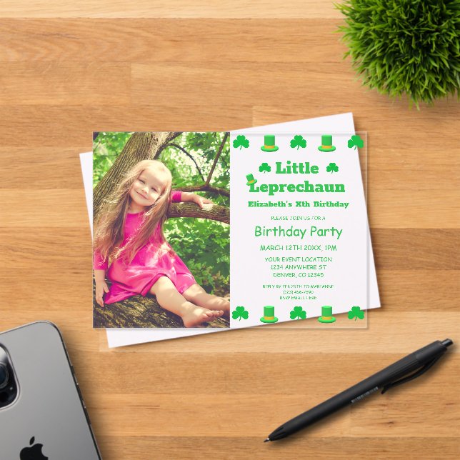 Invitaciones Acrílicas Nacimiento de los niños de Little Leprechaun (Insitu (Tarjeta de Invitación))
