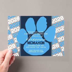Invitaciones Acrílicas Navy y huella de pata de graduación azul claro de