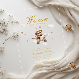 Invitaciones Acrílicas ¡Podemos Esperar! Oso y avión de Teddy
