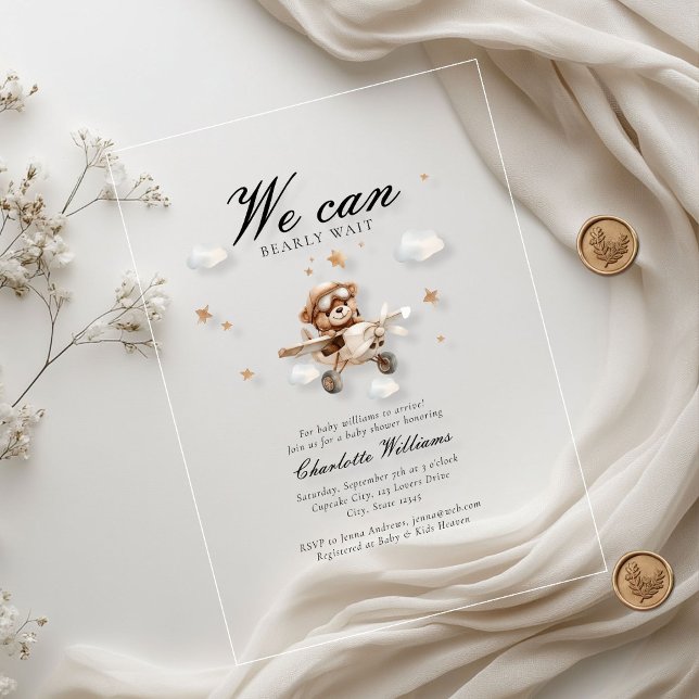 Invitaciones Acrílicas ¡Podemos Esperar! Oso y avión de Teddy (We Can Bearly Wait! Teddy Bear & Airplane Baby Shower  Transparent Acrylic Invitations.)