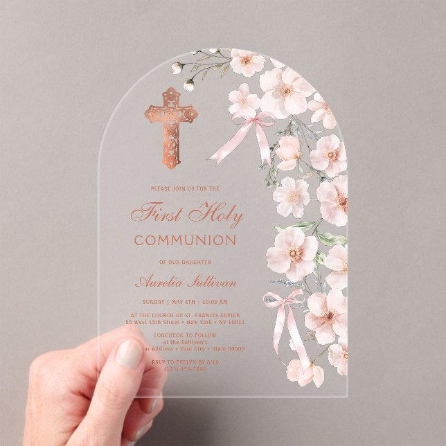 Invitaciones Acrílicas Primera comunión de Flores y Arcos Rosados (Insitu (portátil))