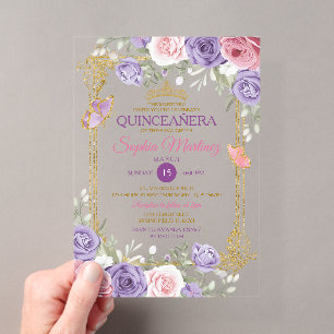 Invitaciones Acrílicas Quinceañera de niña de corona dorada floral rosa y