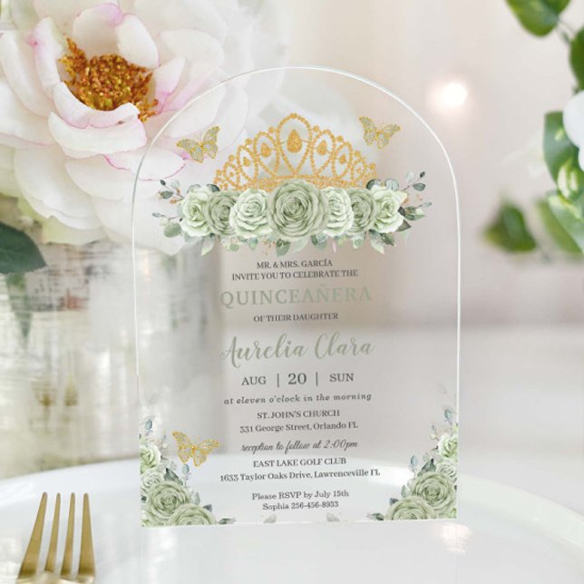 Invitaciones Acrílicas Quinceañera Sage Green Floral Gold Crown Butfly (Subido por el creador)
