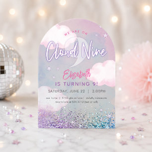 Invitaciones Acrílicas Soñadora Femenina En La Nube Nueve 9 Cumpleaños