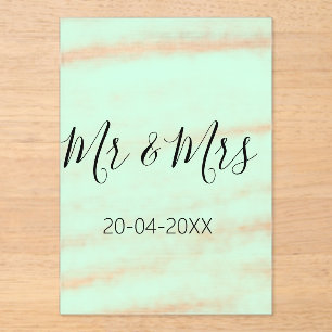 Invitaciones Acrílicas Sr y Sra agregan nombre de familia fecha año favor