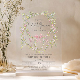 Invitaciones Acrílicas Un pequeño jardín de flores silvestres con ducha d