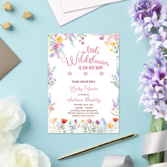 Invitaciones Acrílicas Una pequeña niña de flores silvestres ducha rosa (Insitu (Boda))