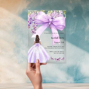 Invitaciones Acrílicas Vestido floral de lazo de lavanda Dulces 16 claro