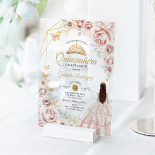 Invitaciones Acrílicas Vestido floral de quinceañera rosa dorado