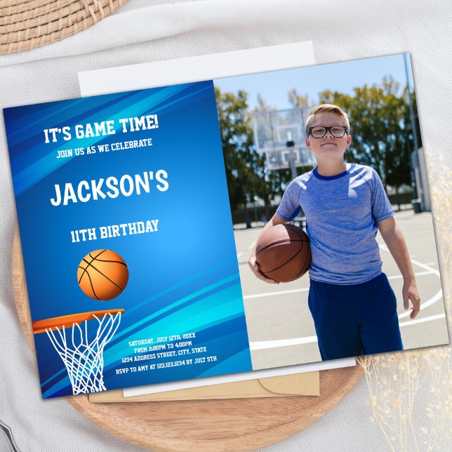 Invitaciones al baloncesto con el baloncesto azul  (Basket Blue back Basketball Invitations with photo)