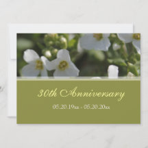 invitaciones de aniversario de flores blancas fres