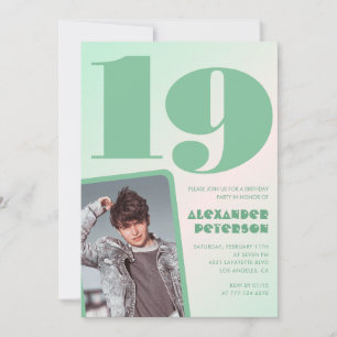 Invitaciones de cumpleaños 19 con gradiente verde 