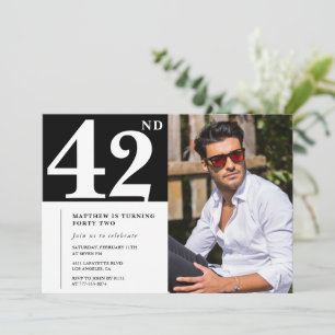 Invitaciones de cumpleaños 42 en blanco y negro Fo