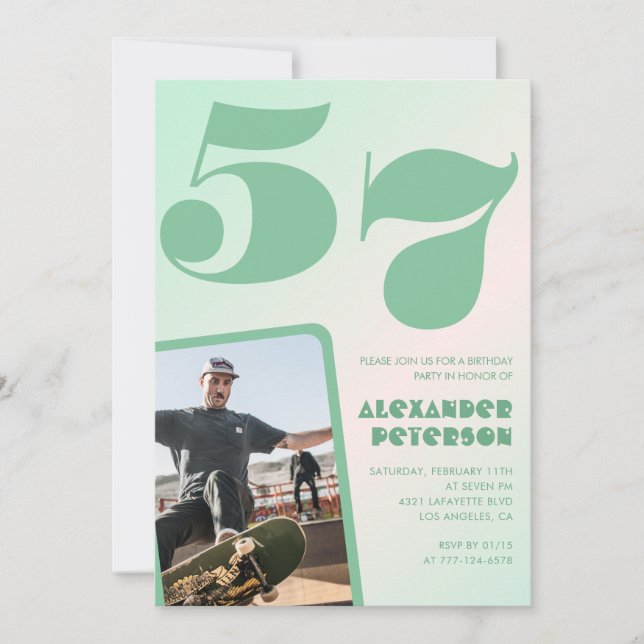 Invitaciones de cumpleaños 57 con gradiente verde  (Anverso)