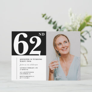 Invitaciones de cumpleaños 62 en foto en blanco y